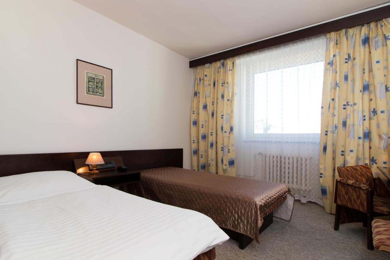 Hotel Merkur -